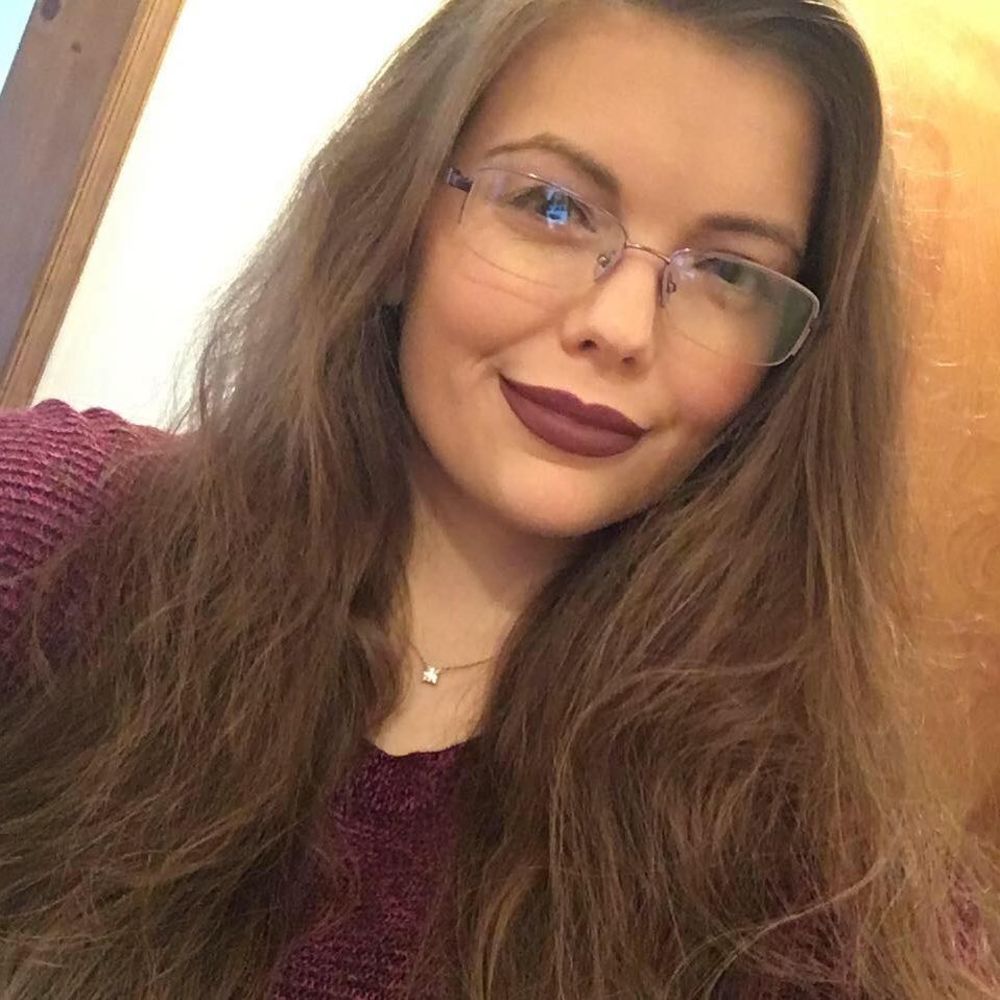 Meet your Posher, Stephanie